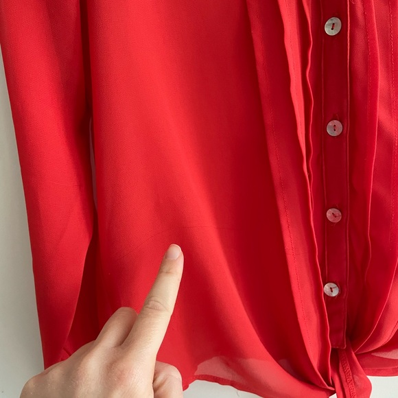 Red Sheer tie front top Size Small - Picture 5 of 5